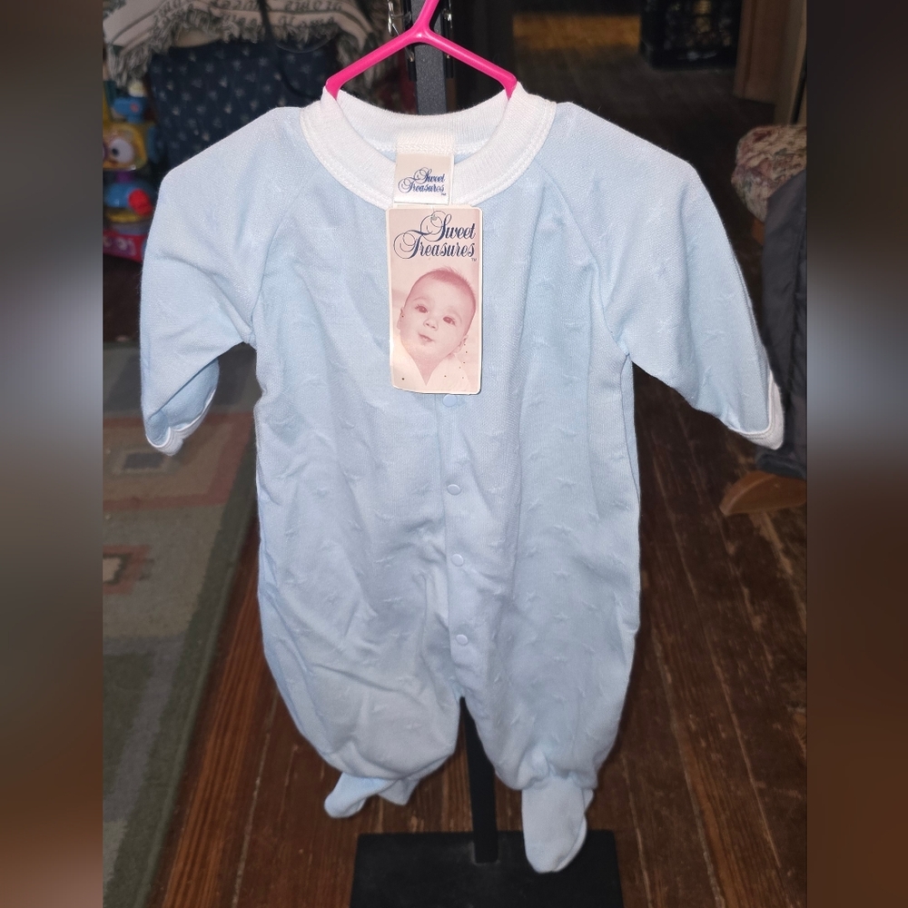 5 For 25$ Secret Treasures Light Blue Baby Footie
